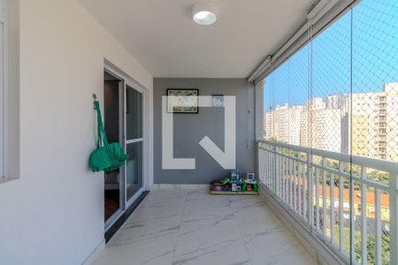 Sacada  de apartamento para alugar com 3 quartos, 75m² em Parque Reboucas, São Paulo