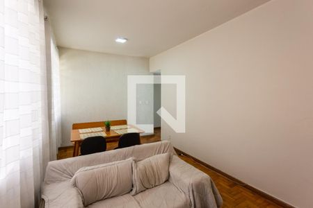 Apartamento para alugar com 3 quartos, 82m² em Vila Paris, Belo Horizonte