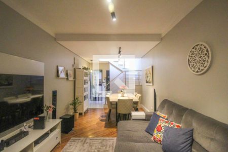 Casa à venda com 3 quartos, 110m² em Vila Industrial, São Paulo