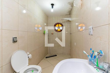 Banheiro da Suíte de casa à venda com 3 quartos, 175m² em Parque Guarani, São Paulo