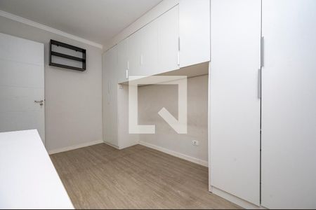 Quarto 1 de apartamento para alugar com 2 quartos, 65m² em Vila Campestre, São Paulo