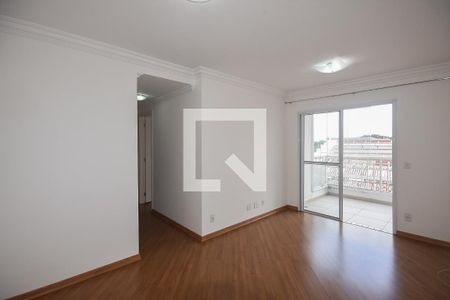 Sala de apartamento para alugar com 3 quartos, 73m² em Jardim Wanda, Taboão da Serra