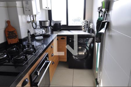 Cozinha de apartamento para alugar com 2 quartos, 52m² em Del Castilho, Rio de Janeiro