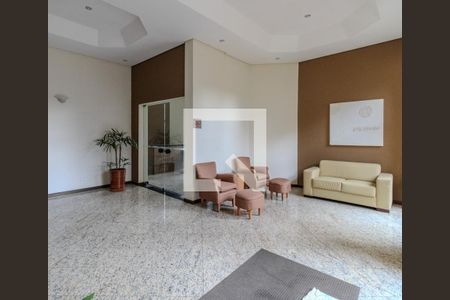 Hall de entrada de apartamento à venda com 5 quartos, 150m² em Vila Suzana, São Paulo