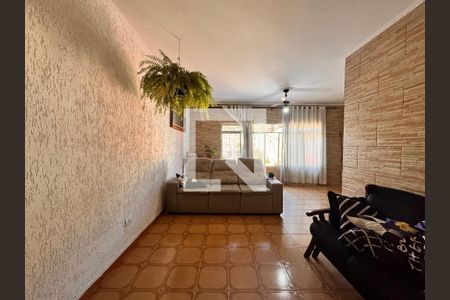 Sala de casa à venda com 5 quartos, 400m² em Vila Vitória, Santo André
