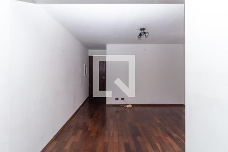 Sala de apartamento para alugar com 2 quartos, 58m² em Sítio Pinheirinho, São Paulo