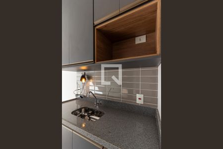 Cozinha de apartamento para alugar com 1 quarto, 27m² em República, São Paulo