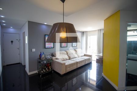 Sala de apartamento para alugar com 2 quartos, 64m² em Parque Cruzeiro do Sul, São Paulo