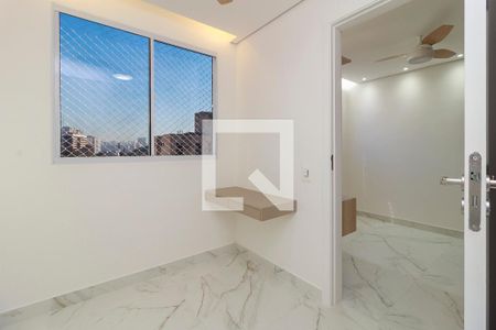 Quarto 1 de apartamento para alugar com 2 quartos, 34m² em Jardim Promissão, São Paulo