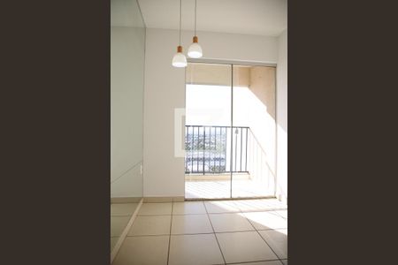 Sala de apartamento para alugar com 2 quartos, 54m² em Parque Oeste Industrial Qd 20, Goiânia