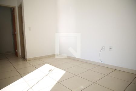 Sala de apartamento para alugar com 2 quartos, 54m² em Parque Oeste Industrial Qd 20, Goiânia