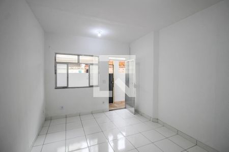 Sala de casa para alugar com 2 quartos, 94m² em Cabral, Nilópolis