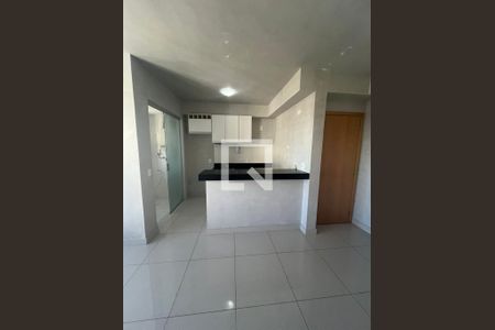 Cozinha de apartamento à venda com 2 quartos, 64m² em Vila da Serra, Nova Lima