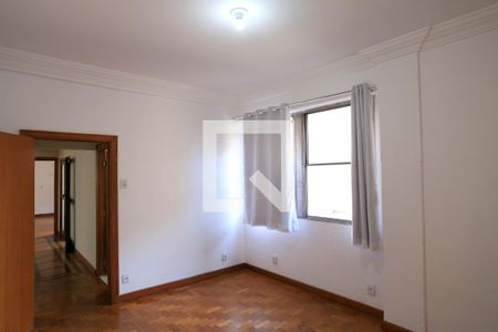 Sala  de apartamento à venda com 4 quartos, 150m² em Centro, Belo Horizonte