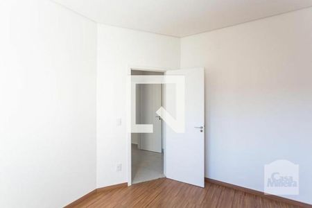 Quarto  de apartamento à venda com 3 quartos, 90m² em Lourdes, Belo Horizonte