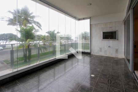 Varanda de apartamento à venda com 4 quartos, 225m² em Barra da Tijuca, Rio de Janeiro