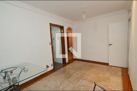 Sala de apartamento para alugar com 3 quartos, 100m² em Santa Efigênia, Belo Horizonte