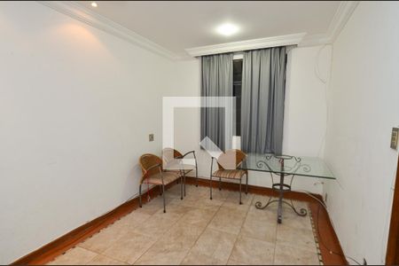 Sala de apartamento para alugar com 3 quartos, 100m² em Santa Efigênia, Belo Horizonte