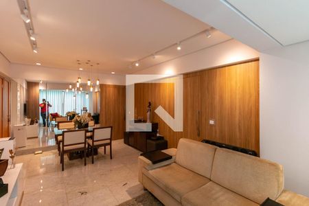 Sala de apartamento à venda com 2 quartos, 73m² em Lourdes, Belo Horizonte