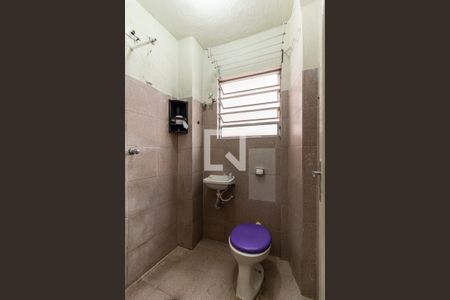 Banheiro de apartamento para alugar com 1 quarto, 30m² em Santa Cecilia, São Paulo