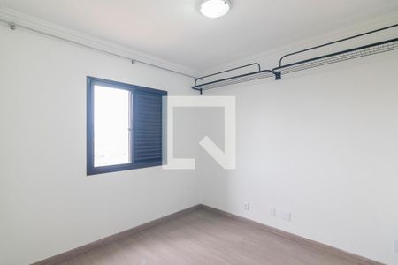 Quarto 1 Suite de apartamento para alugar com 3 quartos, 75m² em Jardim Stella, Santo André