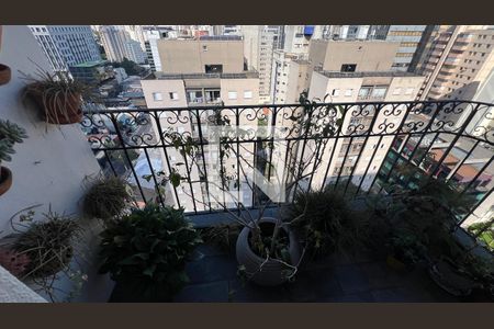 Vista da Sala de apartamento à venda com 2 quartos, 205m² em Vila Olímpia, São Paulo