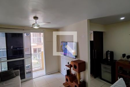 sala de apartamento para alugar com 3 quartos, 88m² em Pechincha, Rio de Janeiro