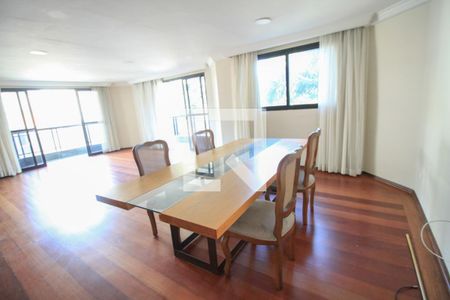 Apartamento para alugar com 4 quartos, 227m² em Parque da Mooca, São Paulo
