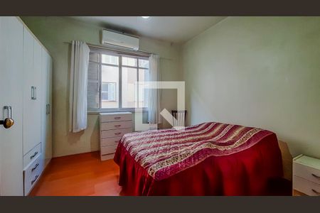 Quarto 1 de apartamento à venda com 2 quartos, 63m² em Menino Deus, Porto Alegre