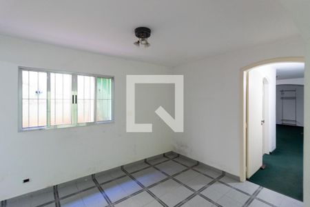 Sala  de casa para alugar com 4 quartos, 250m² em Vila do Castelo, São Paulo