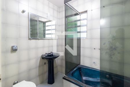 Banheiro da Suíte 1 de casa para alugar com 4 quartos, 250m² em Vila do Castelo, São Paulo