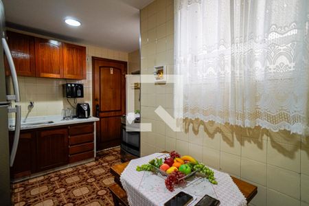 Apartamento à venda com 85m², 3 quartos e 1 vaga Apartamento à venda com 85m², 3 quartos e 1 vagaCozinha