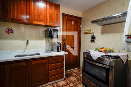 Apartamento à venda com 85m², 3 quartos e 1 vaga Apartamento à venda com 85m², 3 quartos e 1 vagaCozinha