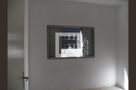 Quarto 2 de casa para alugar com 2 quartos, 80m² em Vila Hebe, São Paulo