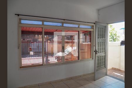 Sala de casa para alugar com 2 quartos, 80m² em Vila Hebe, São Paulo