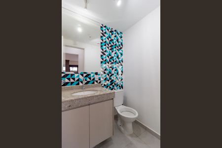 Lavabo de apartamento para alugar com 2 quartos, 57m² em Brás, São Paulo