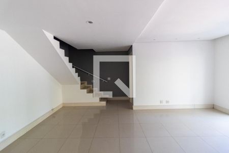 Sala de casa de condomínio à venda com 3 quartos, 96m² em Jardim Umuarama, São Paulo