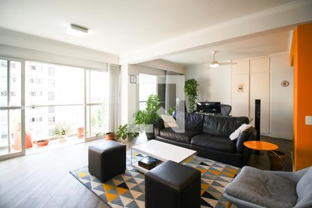 Sala de apartamento para alugar com 2 quartos, 116m² em Indianópolis, São Paulo