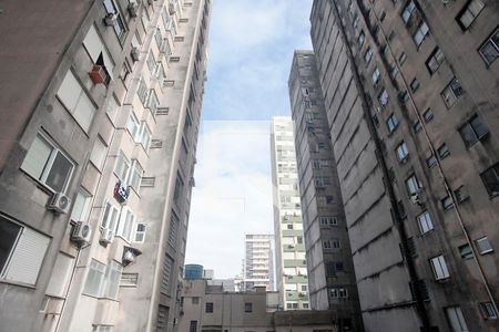 Studio - Sala/QuartoVista de kitnet/studio para alugar com 1 quarto, 20m² em Centro Histórico, Porto Alegre