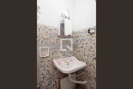 Banheiro de kitnet/studio para alugar com 1 quarto, 20m² em Centro Histórico, Porto Alegre