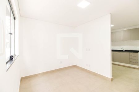 Sala de casa de condomínio para alugar com 3 quartos, 100m² em Vila Matilde, São Paulo