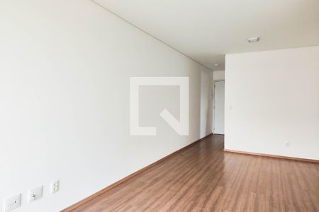 Sala de apartamento para alugar com 3 quartos, 77m² em Vila Alzira, Santo André