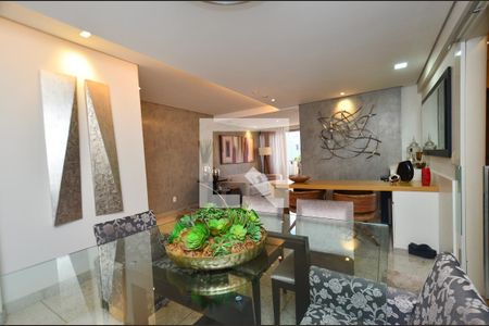 Sala de jantar de apartamento para alugar com 3 quartos, 130m² em Santa Efigênia, Belo Horizonte