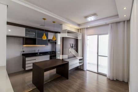 Sala de apartamento para alugar com 2 quartos, 58m² em Votupoca, Barueri