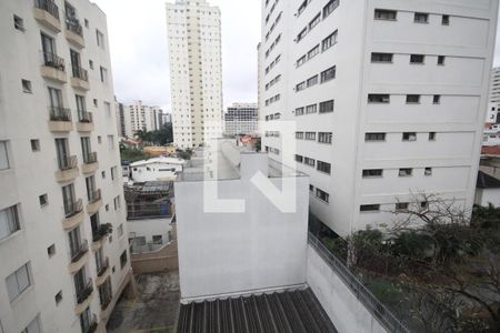 Vista do Quarto  de apartamento para alugar com 1 quarto, 40m² em Ipiranga, São Paulo