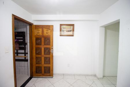 Sala de casa à venda com 3 quartos, 130m² em Conjunto Residencial José Bonifácio, São Paulo