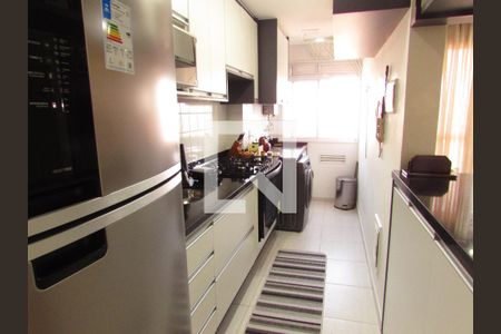 Cozinha de apartamento à venda com 2 quartos, 55m² em Vila Andrade, São Paulo