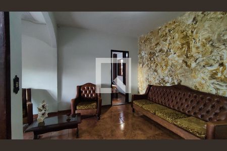 Sala de casa à venda com 3 quartos, 200m² em Pedra Azul, Contagem