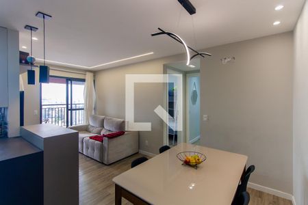 Sala de apartamento para alugar com 2 quartos, 62m² em Jardim Independência, São Paulo