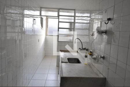 Cozinha de apartamento à venda com 2 quartos, 74m² em Sampaio, Rio de Janeiro